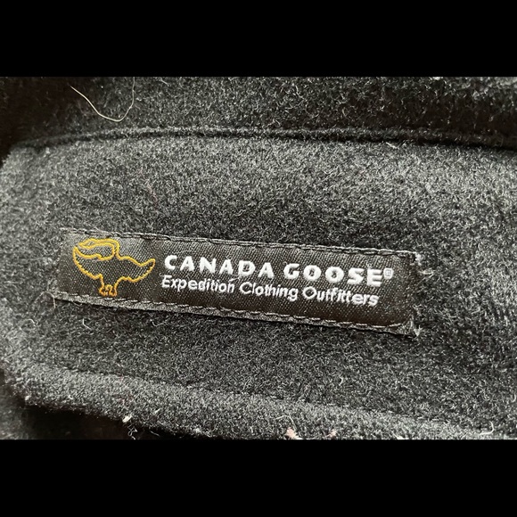 Canada Goose winter jacket- Limited Edition Melton Size S - Picture 4 of 8